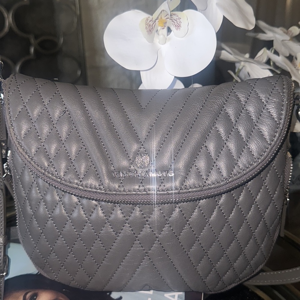 Vince Camuto Crossbody purse